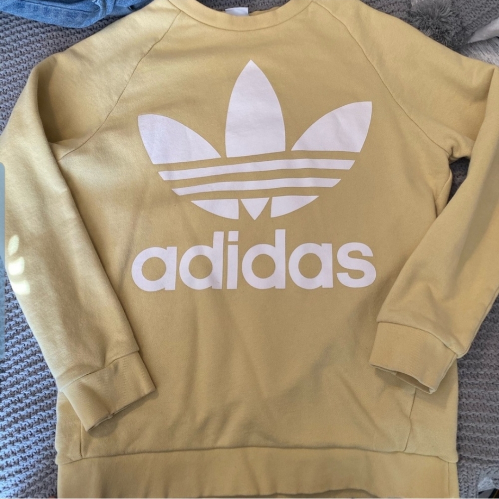 Adidas crew sweatshirt
